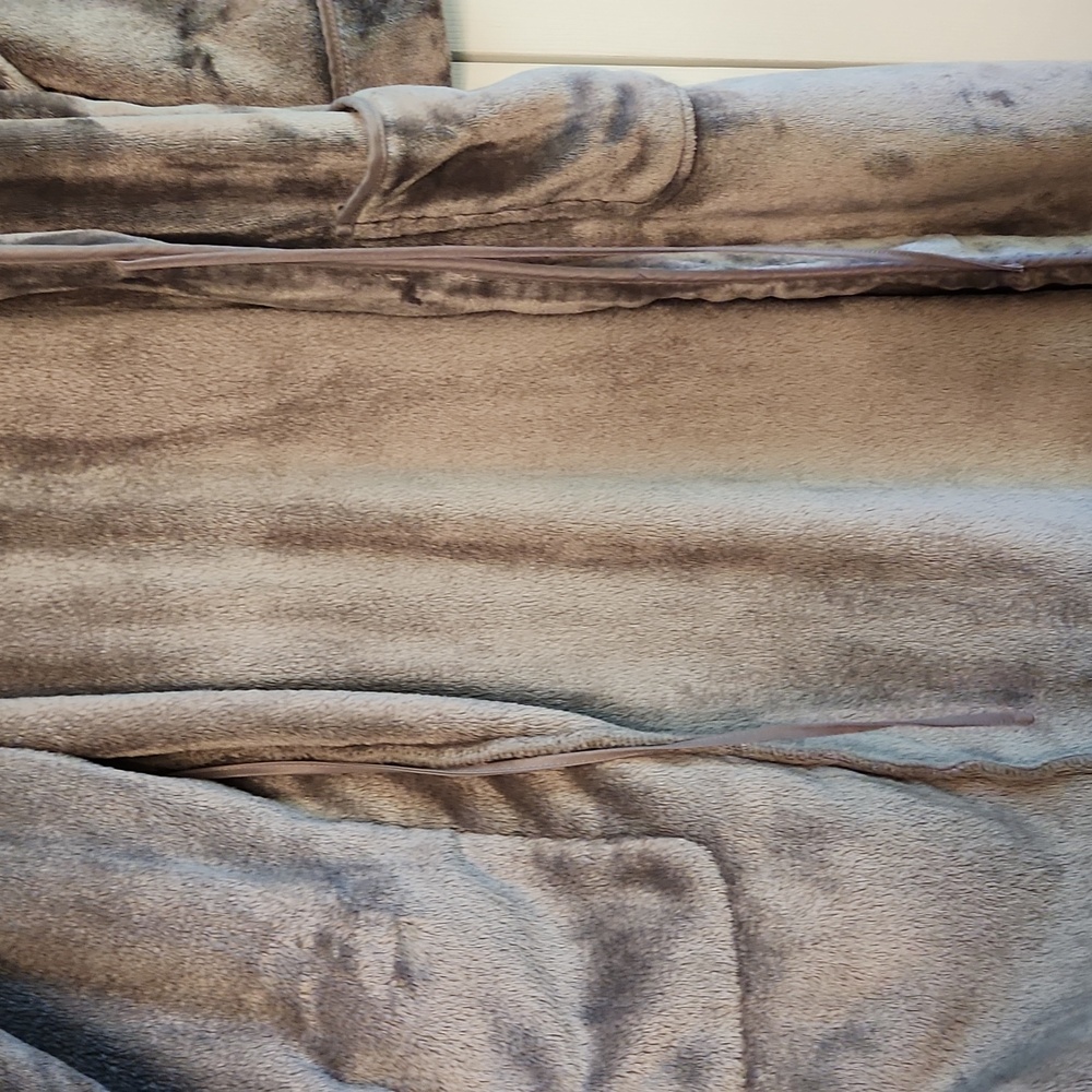 Brookstone Gray Nap Robe Small/Medium - Picture 5 of 8